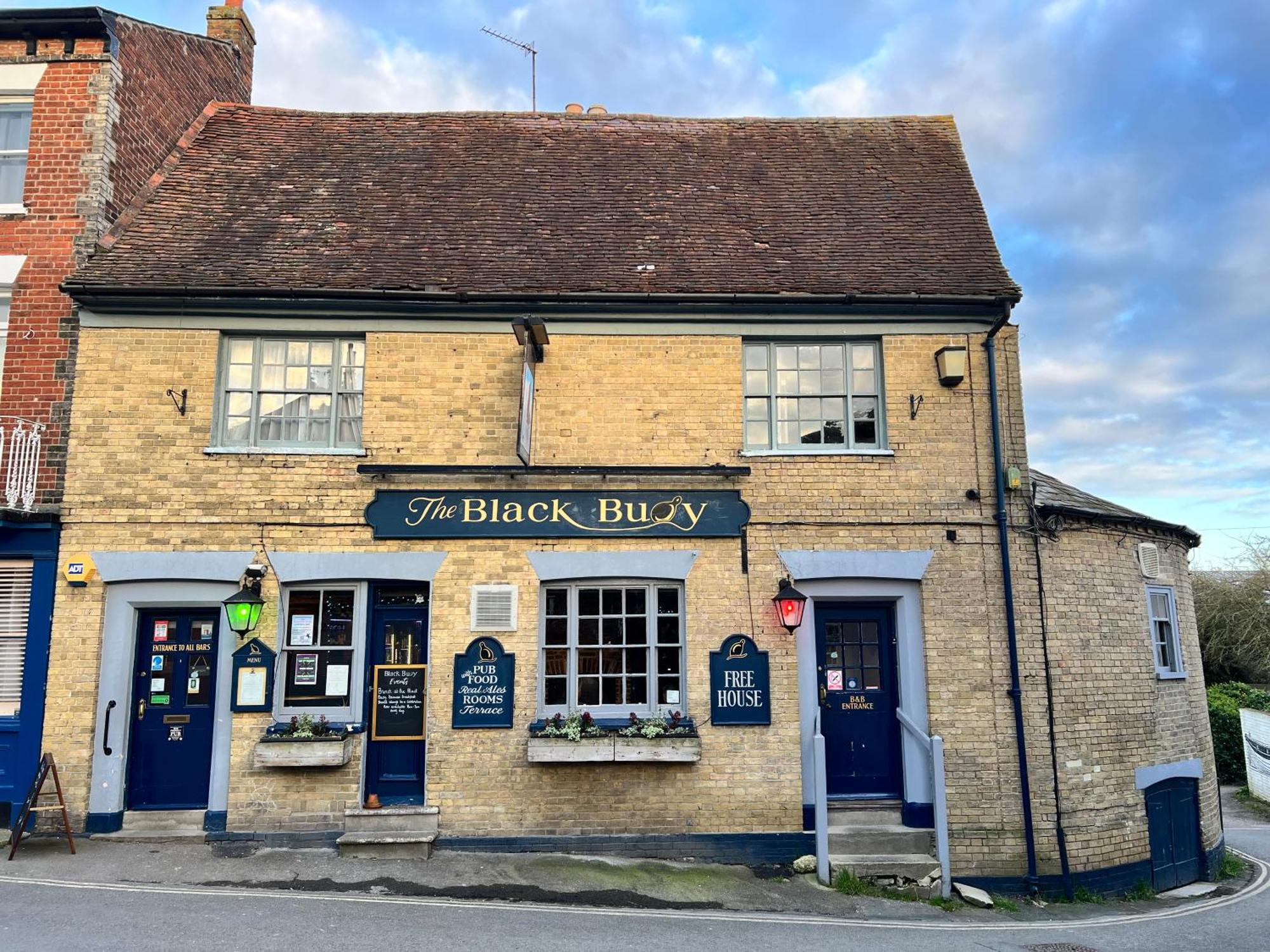 Black Buoy Inn Wivenhoe 外观 照片